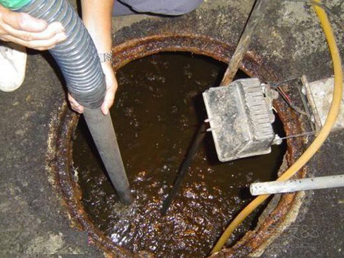 蒋巷隔油池清理