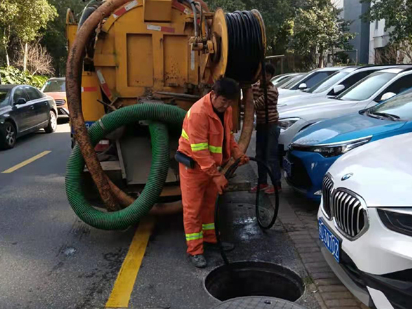 蒋巷排污管道清淤